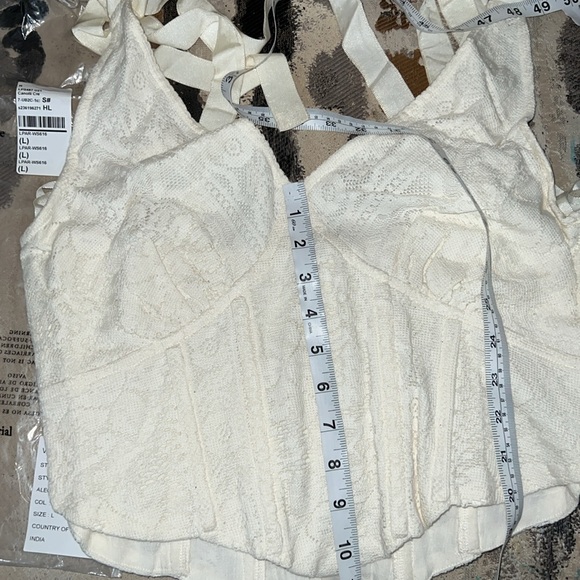 LPA Alec Top in Cannoli Cream - Picture 15 of 17